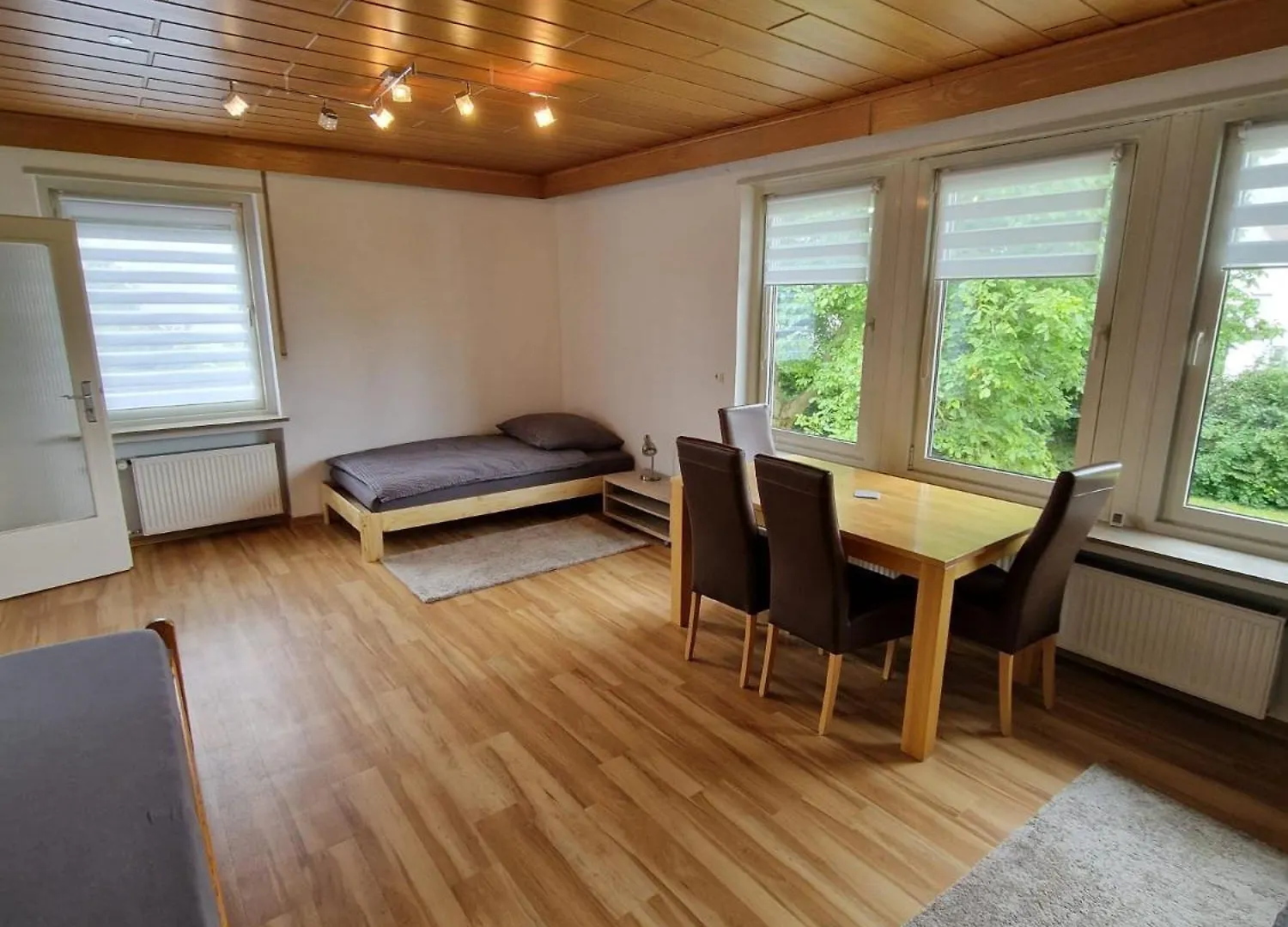 Appartement Zimmervermietung Nuernberg Fischbach